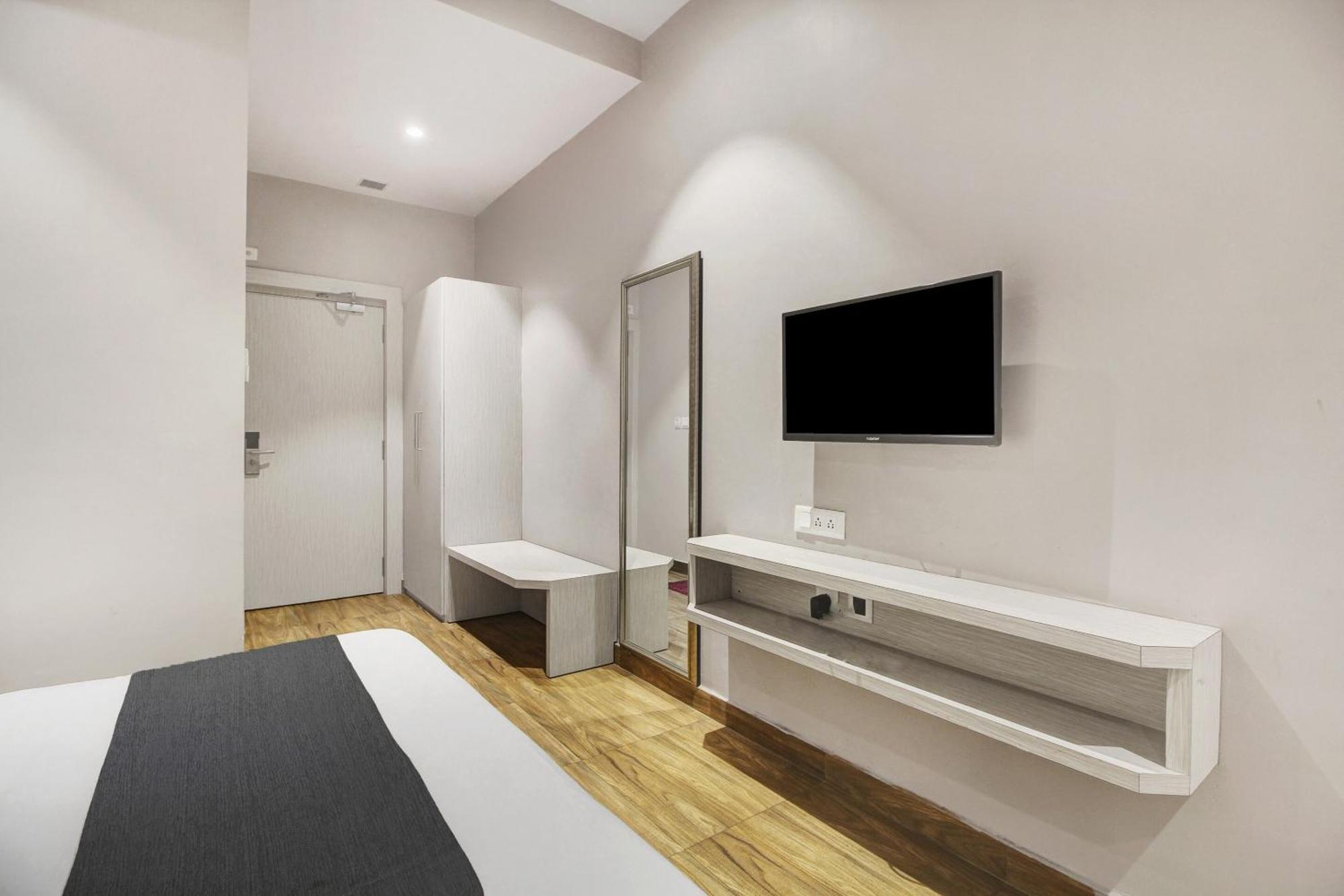 Townhouse Oak Sohotel Hāora Exteriör bild