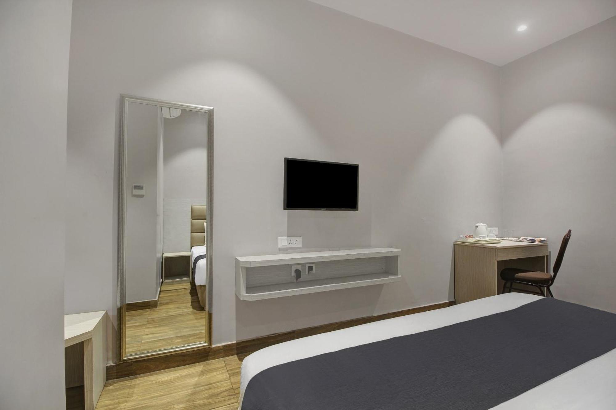 Townhouse Oak Sohotel Hāora Exteriör bild