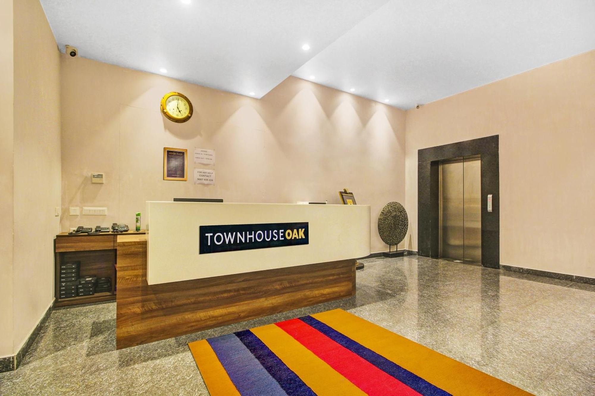 Townhouse Oak Sohotel Hāora Exteriör bild